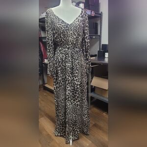 Long Leopard Dree with Long Sleeves